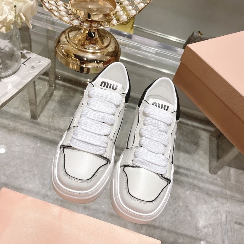 Miu Miu Casual Shoes